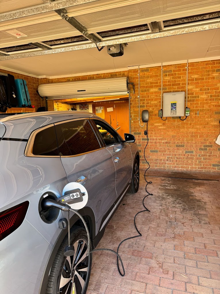 Garage charge session, Mercedes EQ