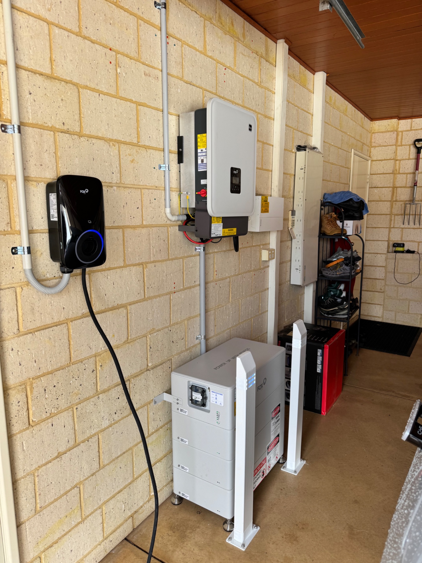 Fox ESS hybrid inverter, 27kWh battery and Fox ESS EV charger installed in a Beechboro garage